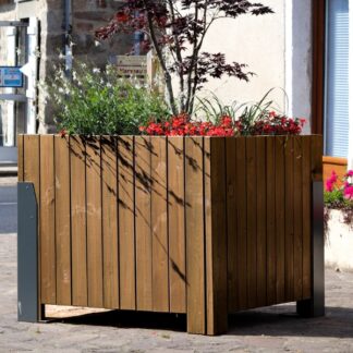 Jardinière en bois pin classe 4, pour aménager les espaces extérieurs avec un mobilier durable et pratique